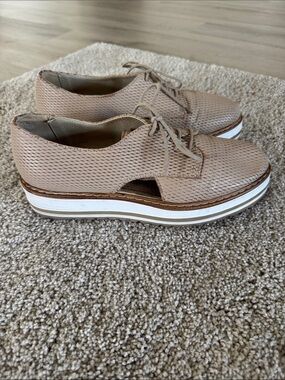 Summit By White Mountain Leather Oxfords Size 39 US 8.5 Made in Italy